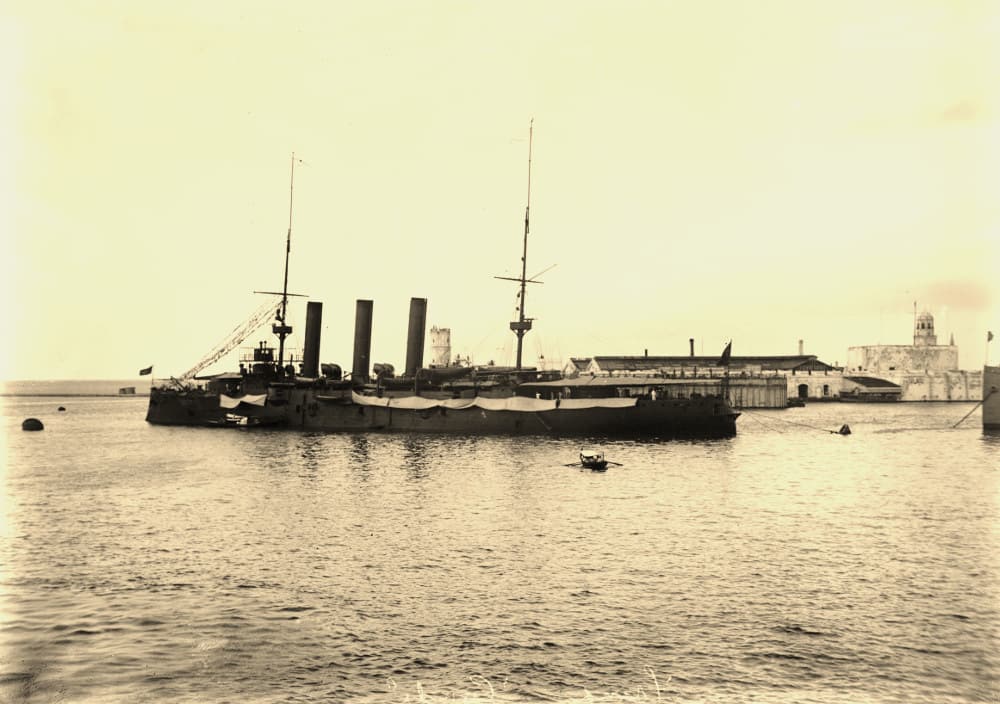 Spanish armored cruiser Vizcaya